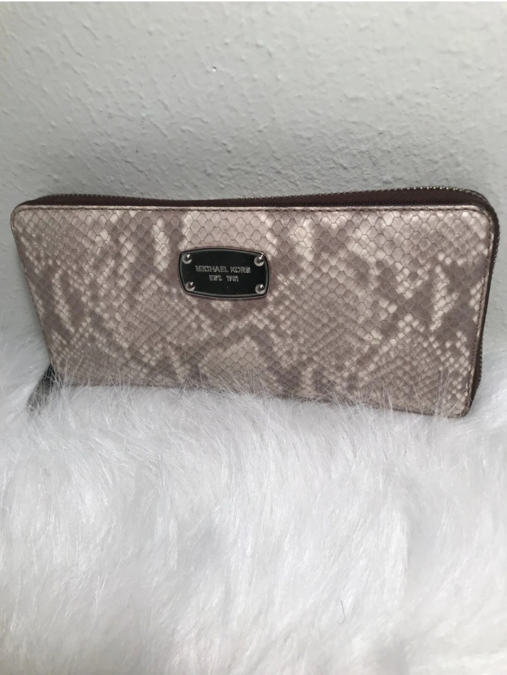 Michael Kors Jet Set Python-Embossed Leather Travel Continental Wallet EUC